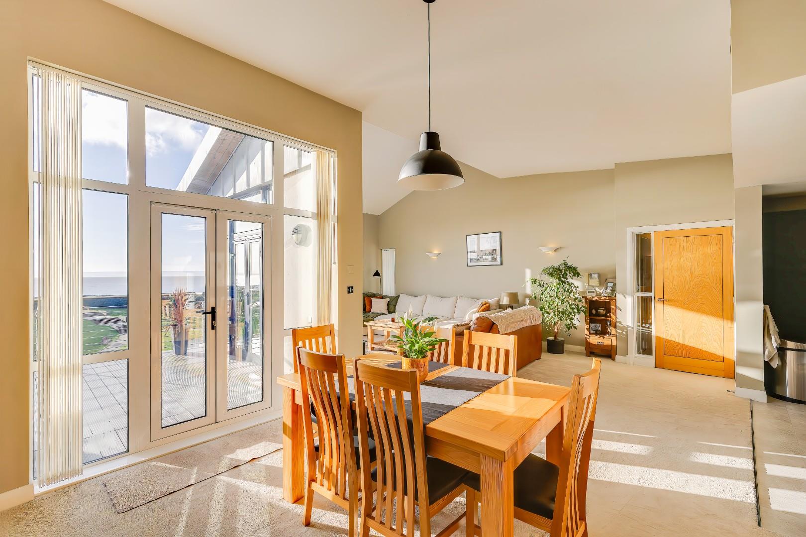 15 Y Cerigos, The Knap, Barry, CF62 6YU